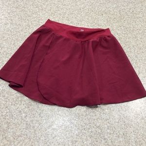 Kids medium dance skirt maroon